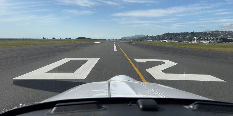 L同学获得新西兰航空学院的录取